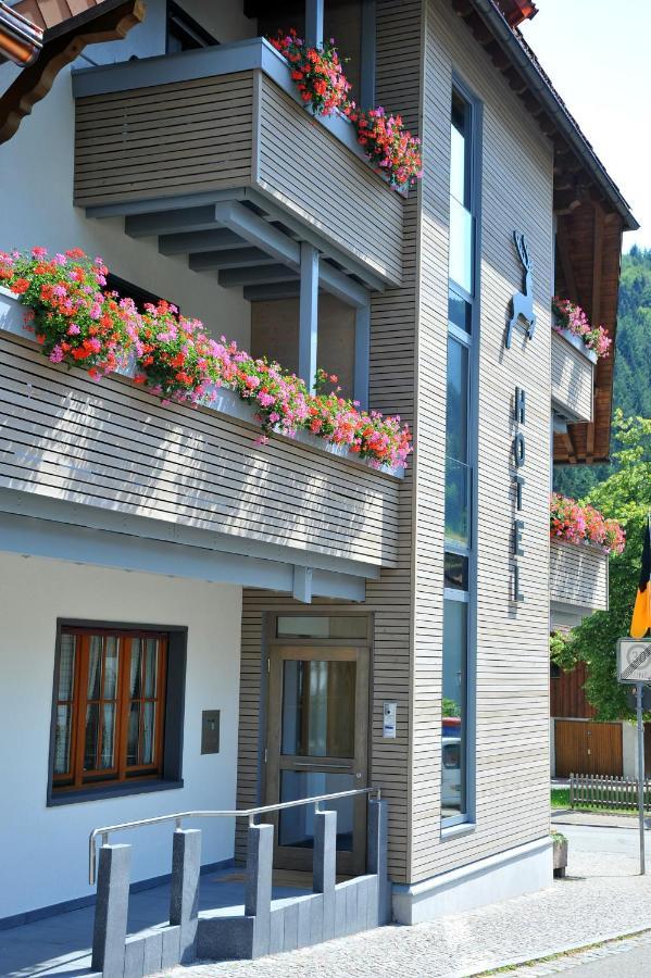 Hotel Gasthaus Zum Hirschen Simonswald Kültér fotó